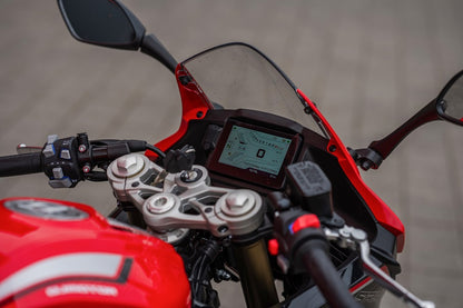 QJMOTOR SRK 125R – gniazda USB