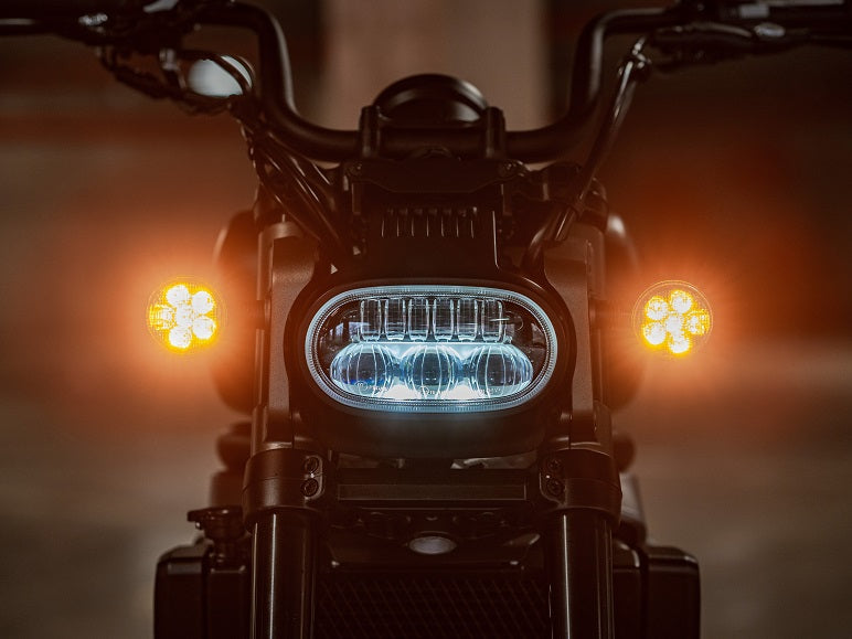 SRV 700