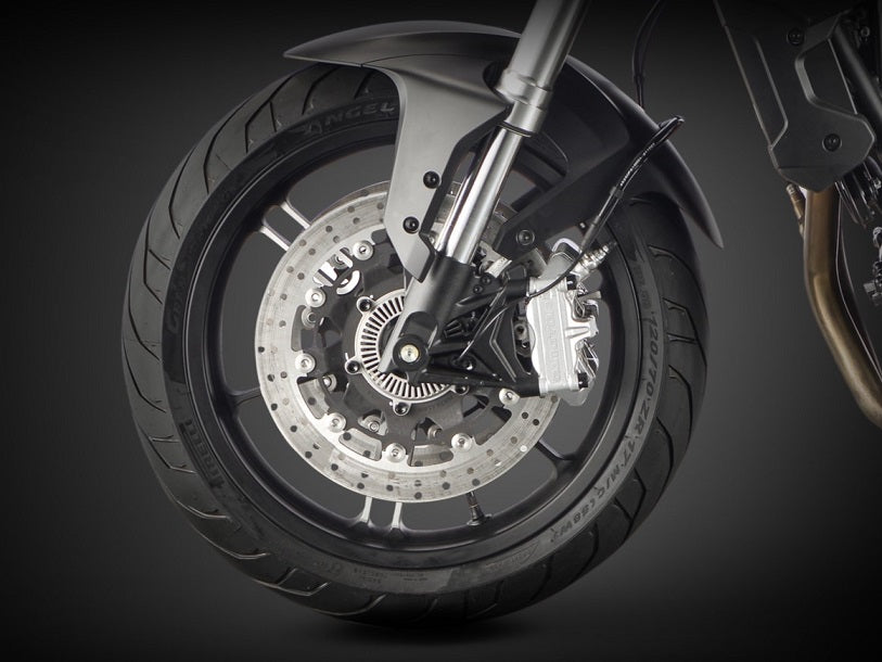 QJMOTOR SRK 700 – przedni hamulec