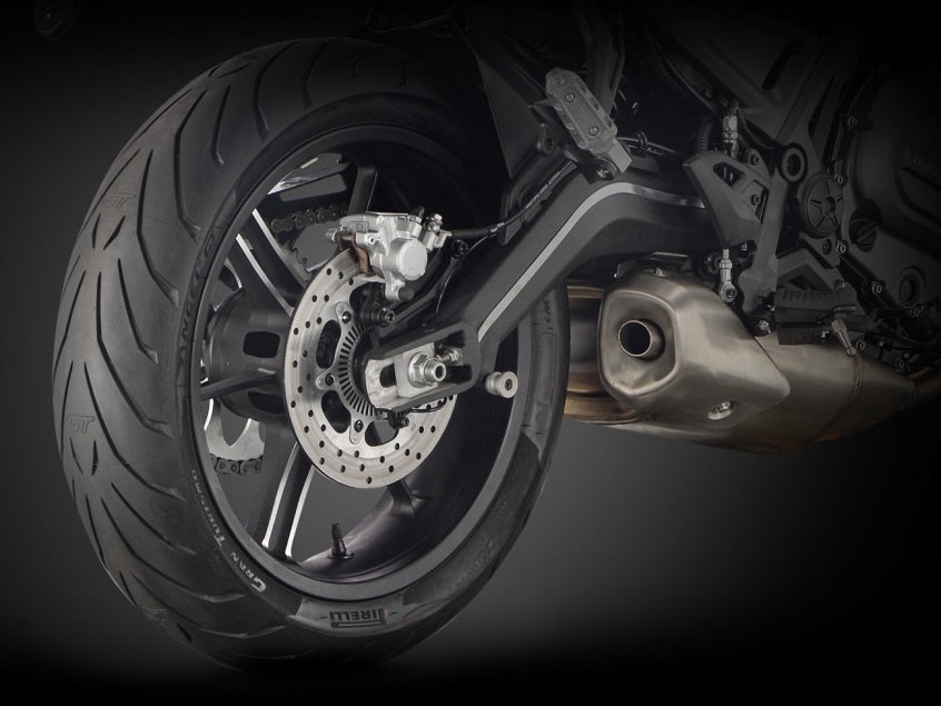 QJMOTOR SRK 700 – tylne koło i wahacz