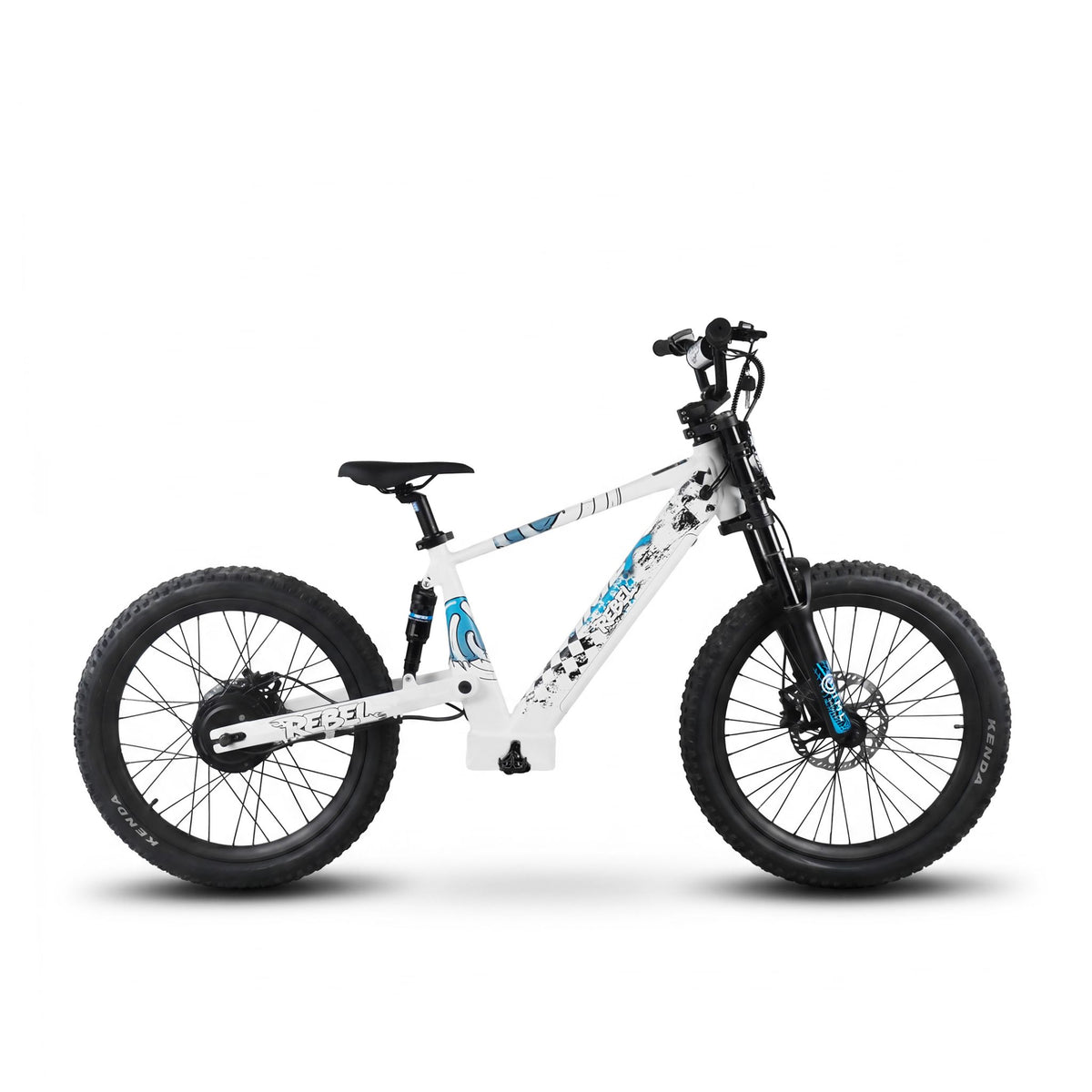 REBEL PRO 24 - profil