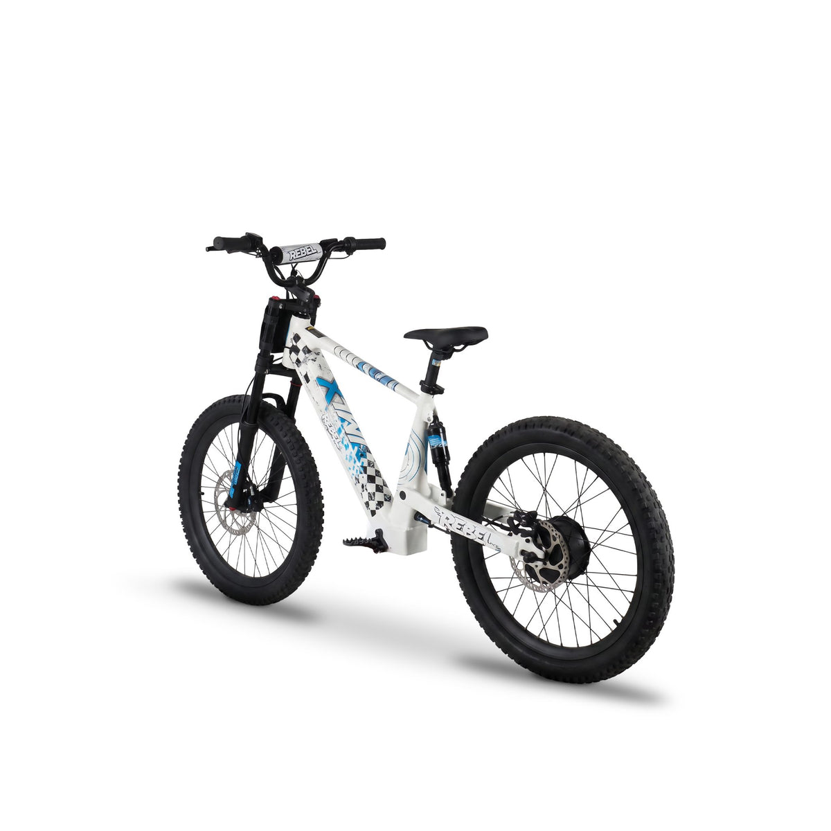 REBEL PRO 24 - widok od tyłu