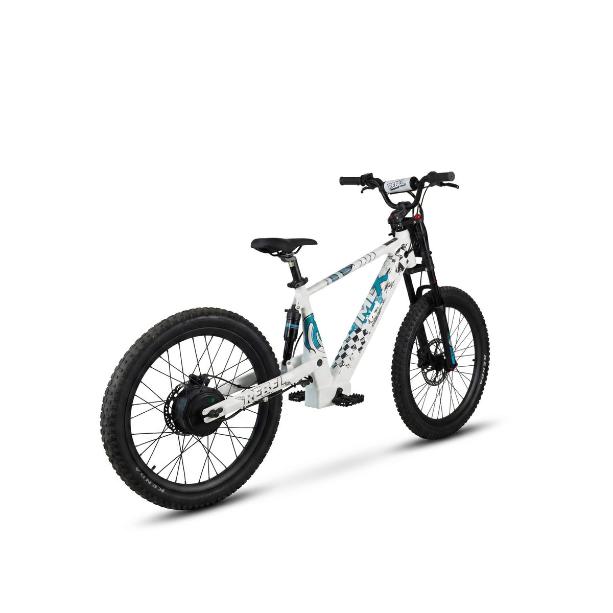 REBEL PRO 24 - drugi widok od tyłu