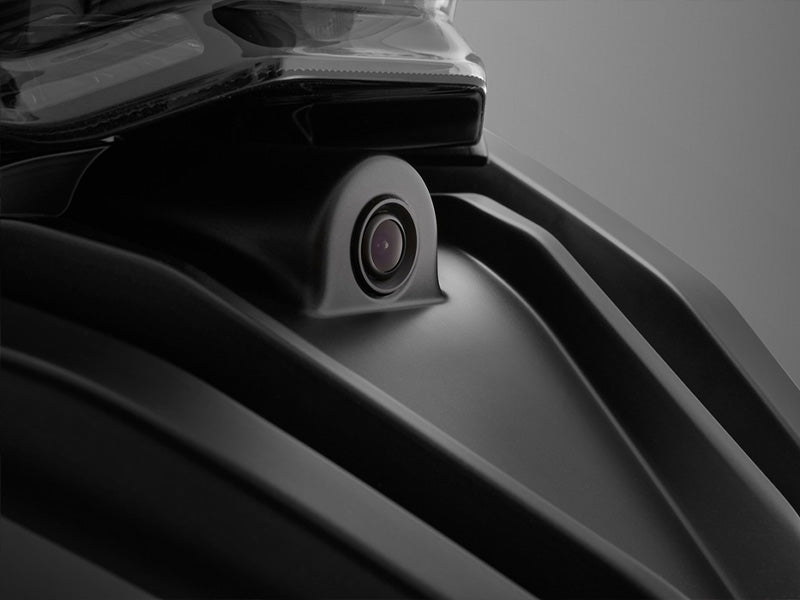 SRT 900S
